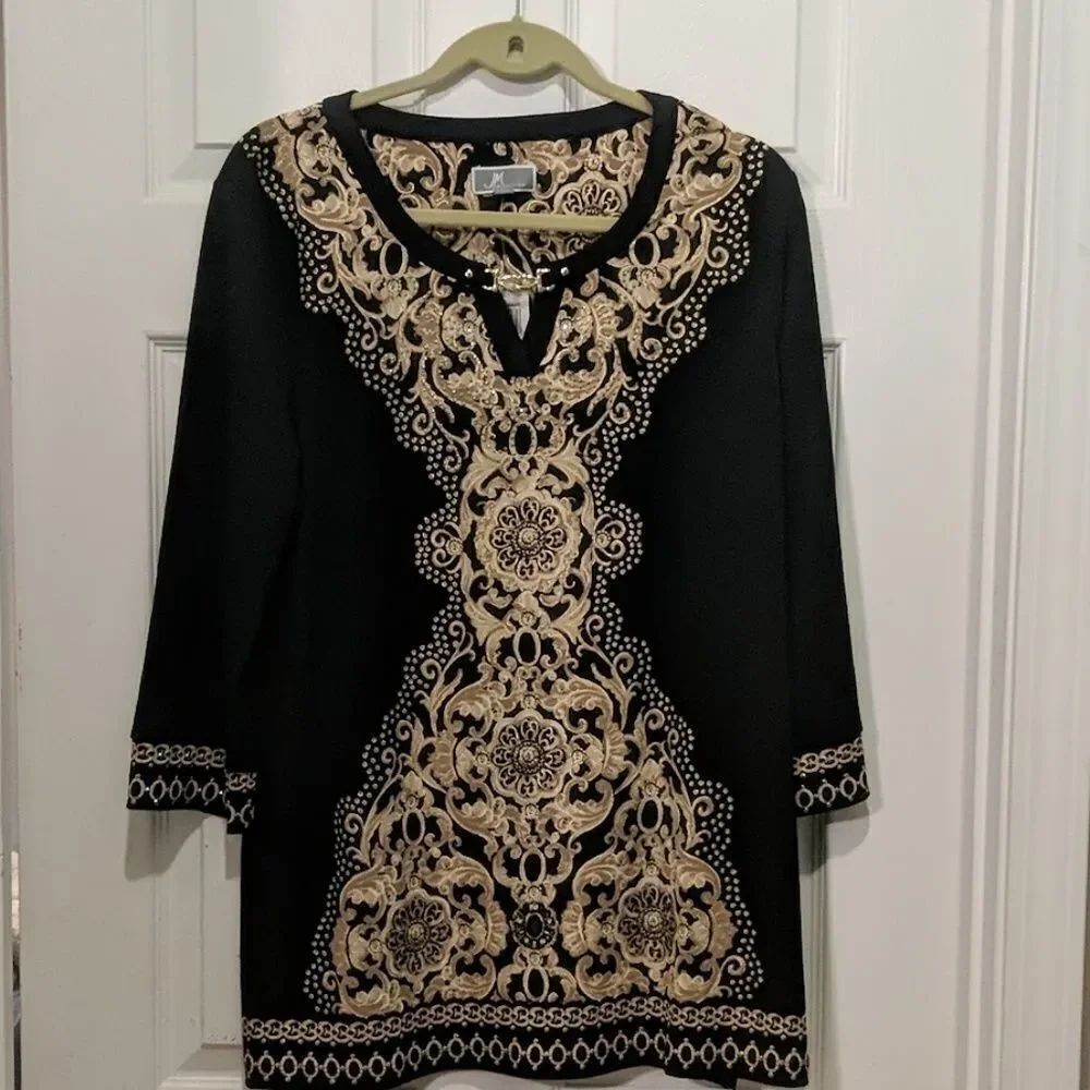 JM Collection gold black design top Sz XL NWT